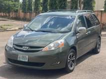 A picture of Dickson automobile dealer