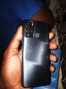 A picture of INFINIX HOT 12i