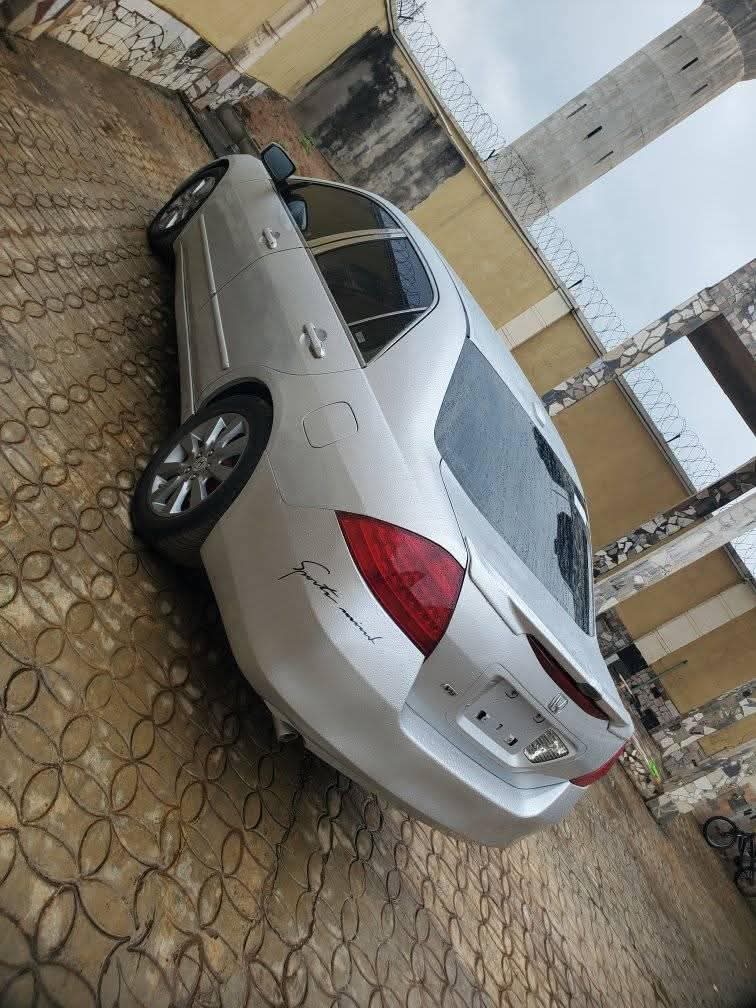 A picture of 2007 Honda accord Dc discussion continue