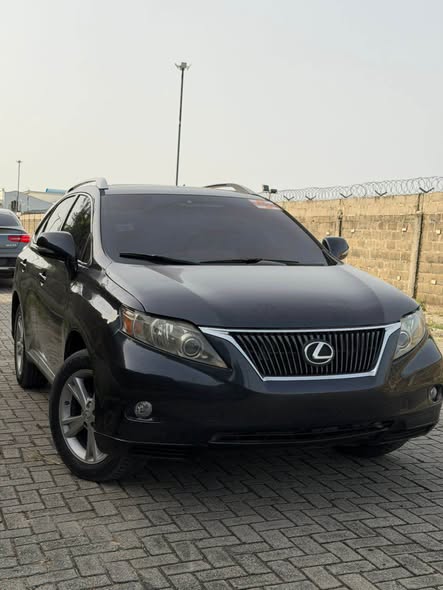 A picture of Newest arrival lexus 2010 rx350