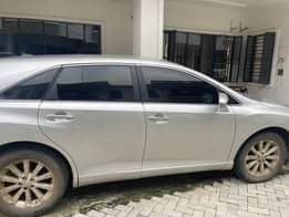 A picture of First body 010 venza AC gear and engine perfect condition
