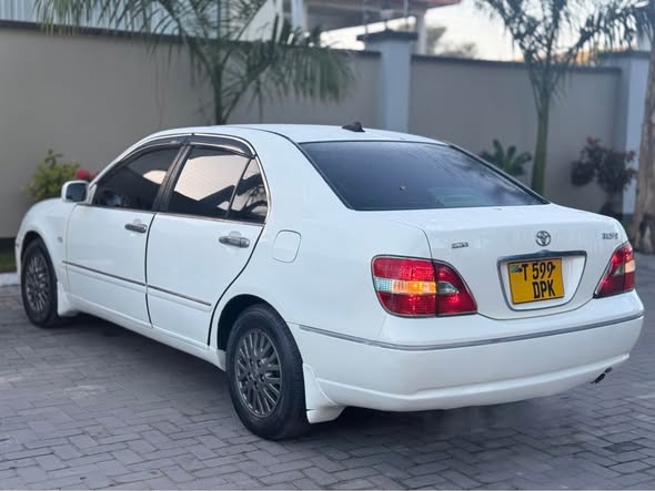 A picture of Toyota Brevis DPK