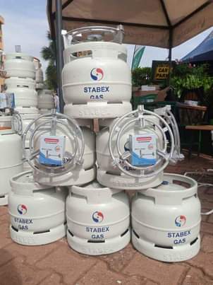 A picture of Stabex gas cylinders for refill and fullsets of 6kg and