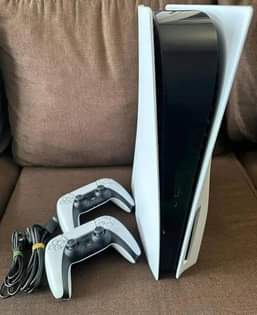 A picture of PLAYSTATION 5