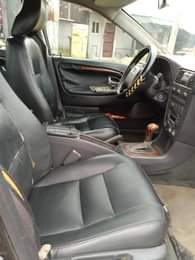 A picture of OWNER NEEDS MONEY SHARPLY VOLVO S40 BOLT STANDARD ENGINE AND