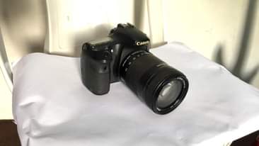 A picture of Canon EOS 60D available for sale