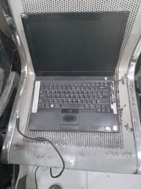 A picture of Ushindwe Wewe Kumiliki Laptop Angalia Movie edit Kwa Laki 1