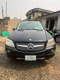 A picture of 2008 Mercedes benz ML350
