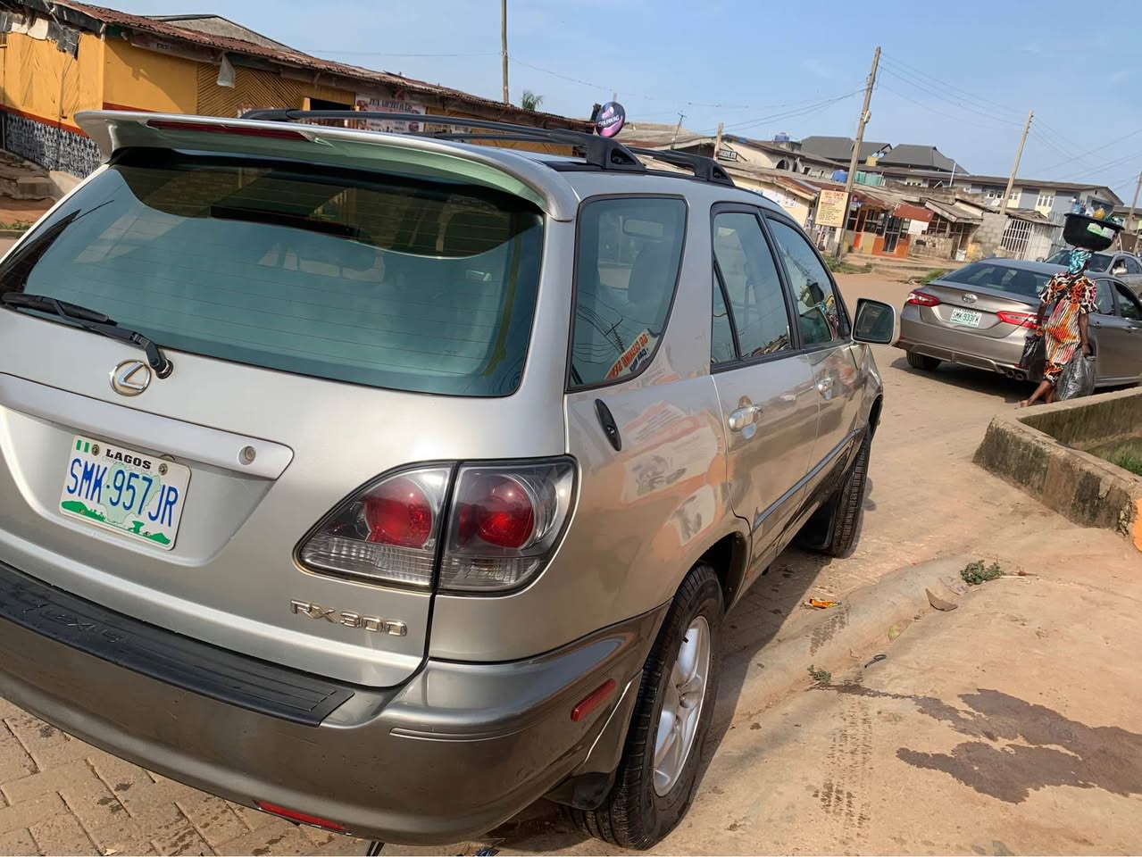 A picture of Clean Register Lexus Rx 300 2003 Model