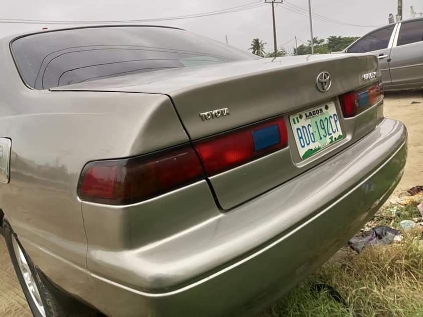 A picture of Toyota Camry Tiny Light 2001 GRAY 08032534466