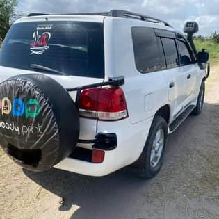 A picture of Landcruiser V8 Diesel for sale