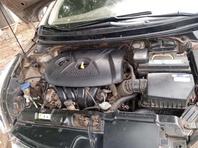 A picture of Very fresh Hyundai Elantra with everything working perfectly nothing to