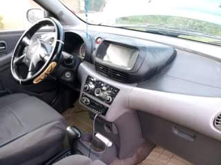 A picture of Nissan Tino