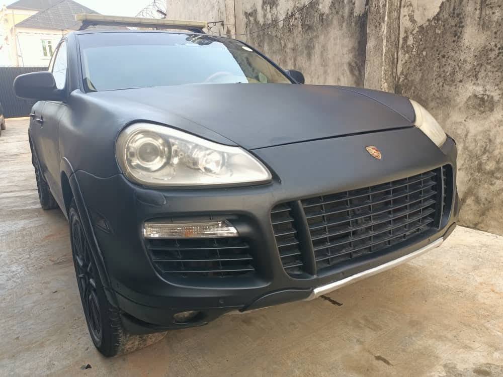 A picture of 2010 registered Porsche Cayenne GTS V8 NO FAULT