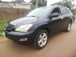 A picture of Lexus rx350 2007 model