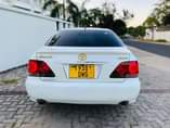 A picture of TOYOTA CROWN CC2490 MWAKA 2006 GARI MPYA FULL DOCOMENT FULL