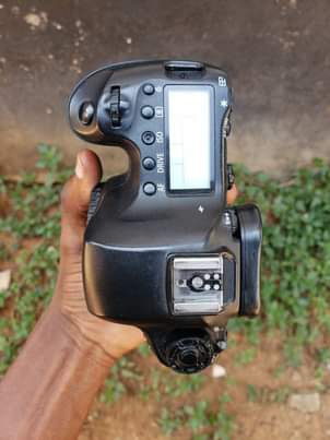 A picture of Canon