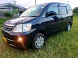 A picture of Toyota Noah Mwaka 2005 Cc1990 Engene 1AZ Full Ac
