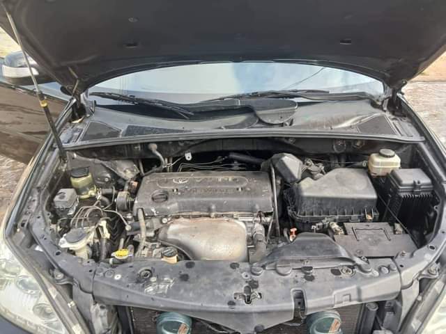 A picture of 2005 Lexus Rx330