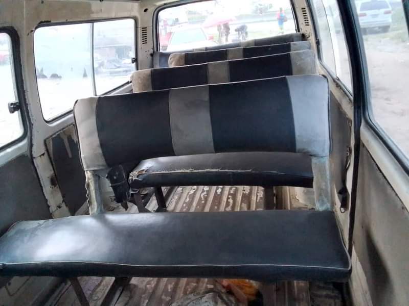 A picture of Toyota hiAce bus Engine sound Gear working perfectly Price 2.7negotiable