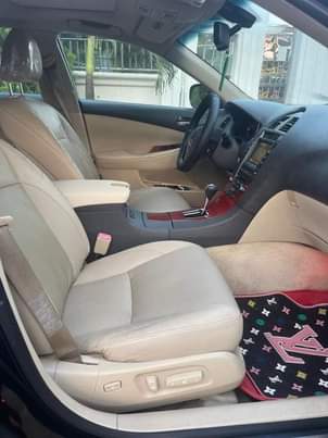 A picture of Super Clean and Sharp Tokunbo Standard with fancy alloy Rims