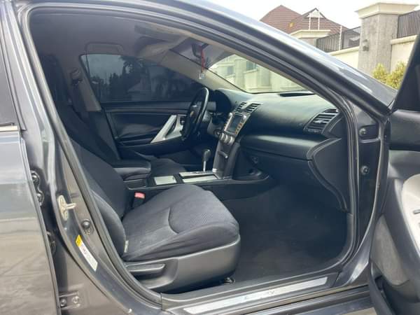 A picture of TOYOTA CAMRY SE 2009 MODEL WITH GENUINE CUSTOM DUTY AT
