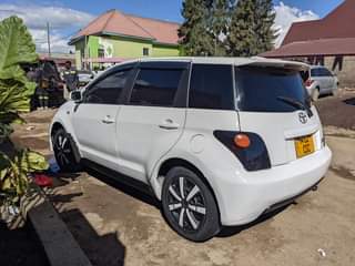 A picture of TOYOTA IST