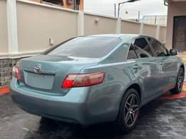 A picture of WOW This is premium standard Toyota Camry 2007 model clean