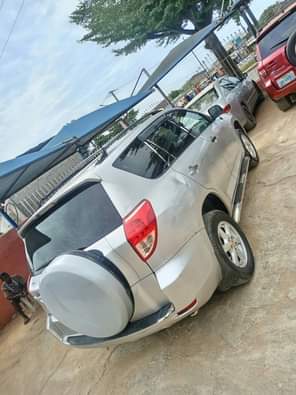 A picture of Toyota RAV4 2007 model for sale Tokunbo standard Buy and