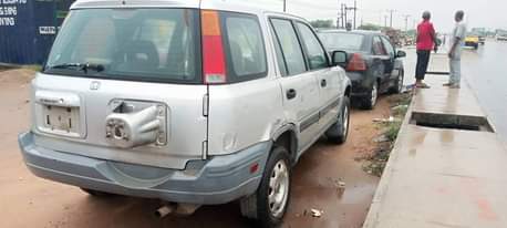 A picture of Honda CR V 2002 model