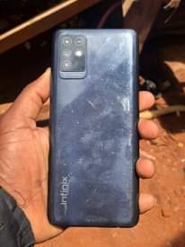 A picture of Infinix note 10 with 150k topup for a good Samsung
