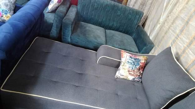 A picture of L shaped sofa