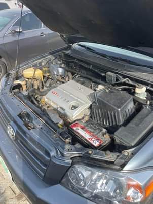 A picture of Hot deal Toyota highlander 2005 model 3 ROWS SEAT tokumbo