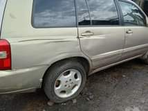 A picture of 2005 Toyota Highlander 3rows with correct Engine and gear just