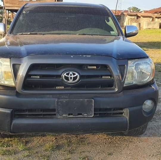 A picture of Toyota Tacoma single cabin 2006 model for sale