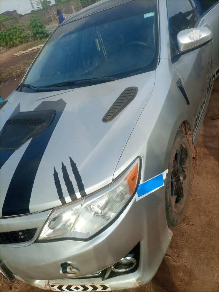 A picture of Distress Sales Toyota Camry 013 model