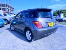 A picture of Toyota IST Year 2005 2nz 1290cc ODO 48853 km Price