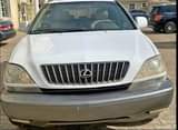 A picture of Lexus Rx300