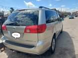 A picture of Toyota Sienna 2008