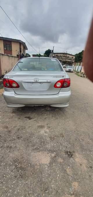 A picture of 2006 TOYOTA COROLLA SPORT