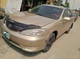 A picture of Toyota Camry 05