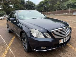 A picture of Mercedes Benz E200