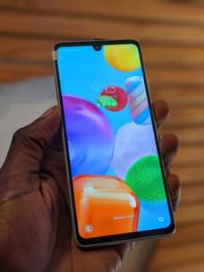 A picture of samsung a41 64gb ram 4gb