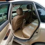 A picture of AVALON DASHBOARD confessional Super duper car very very clean and