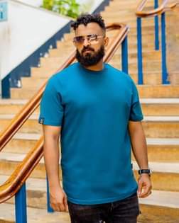 A picture of Short sleeve shirts Red
