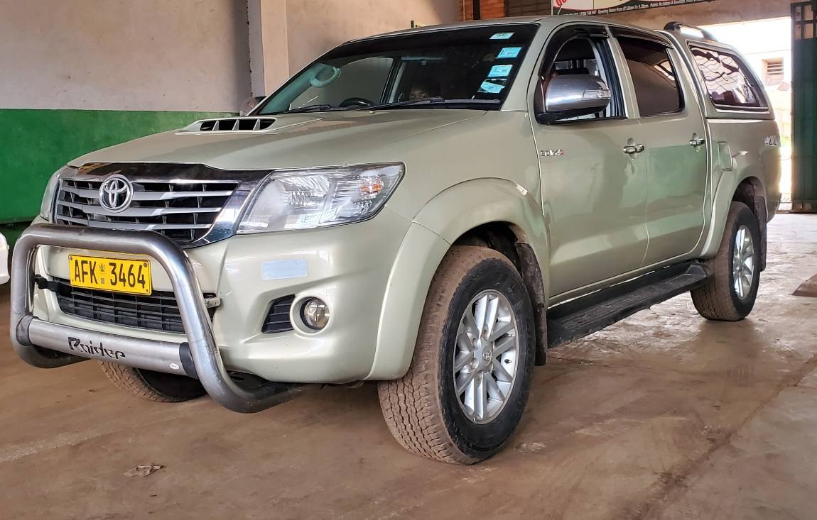 used toyota hilux