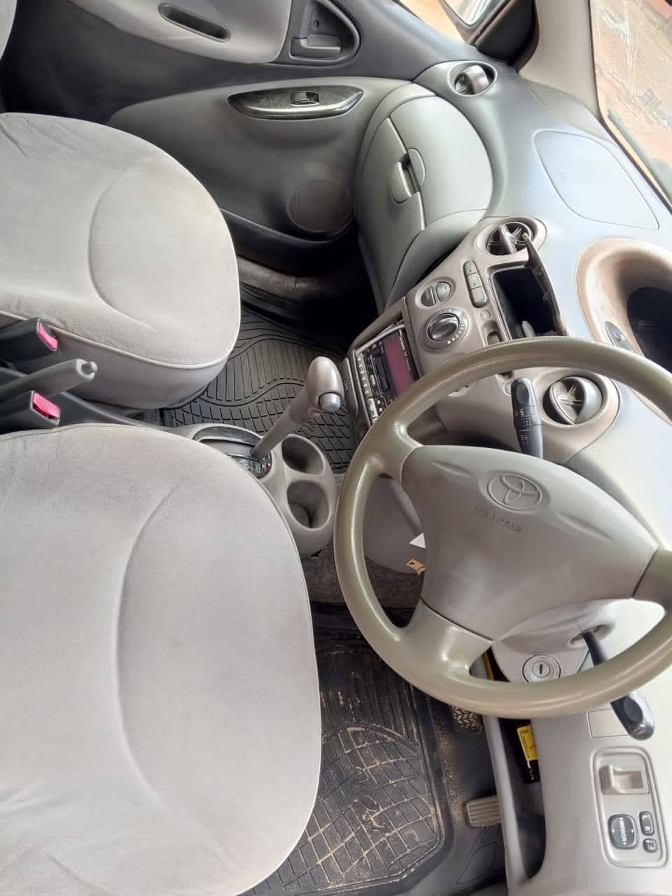 A picture of Car