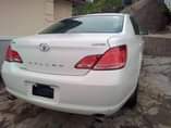 A picture of 2007 Toyota Avalon Clean