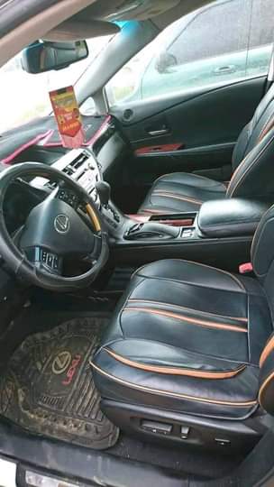A picture of 2012 Lexus RX350 full option