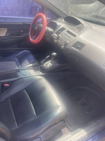 A picture of Honda Civic 2008